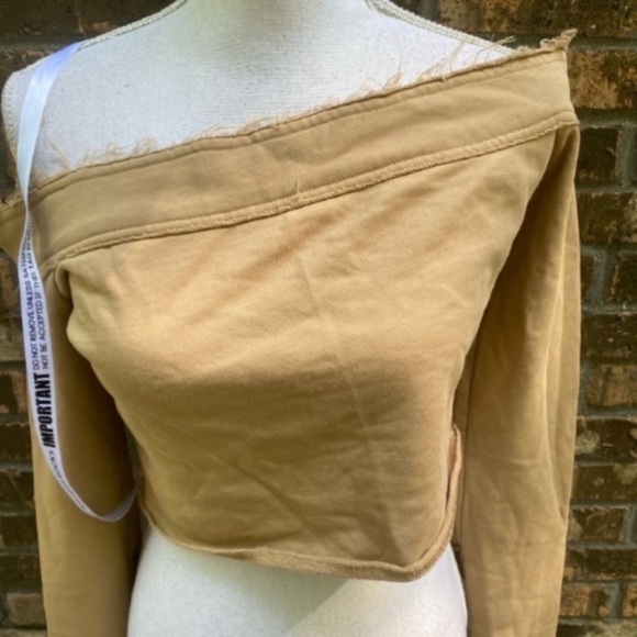 NEW Mistress Rocks Tumble Off The Shoulder Crop Top Size Large Brown - Picture 7 of 7